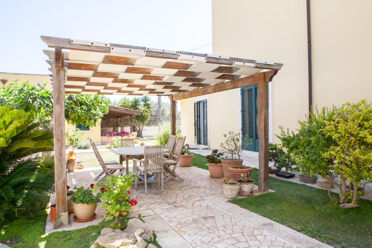 B&B I Tre Ulivi Salice Salentino Eksteriør billede